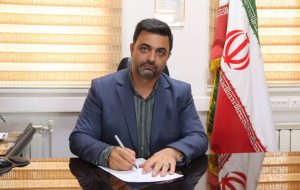 تحویل ۹۰ دستگاه سامانه خورشیدی قابل حمل به عشایر شهرستان اسلام آباد غرب
