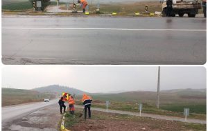 نصب علائم هشدار دهنده در رمپ ورودی و خروجی روستای فتاح